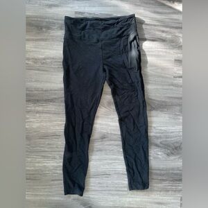 Women’s medium leggings black